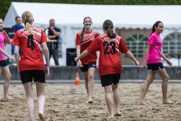 Bild 10 - wBJ/wCJ Beachsoccer Cup